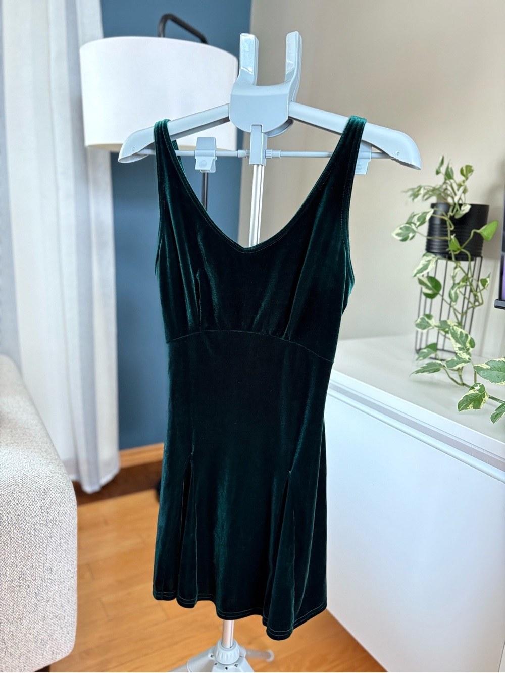 Vintage Victoria Secret 90’s - Dark Green Velvet Pleated Dress Sz XS